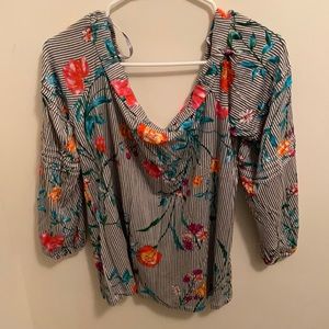 Off the shoulder spring/summer top
